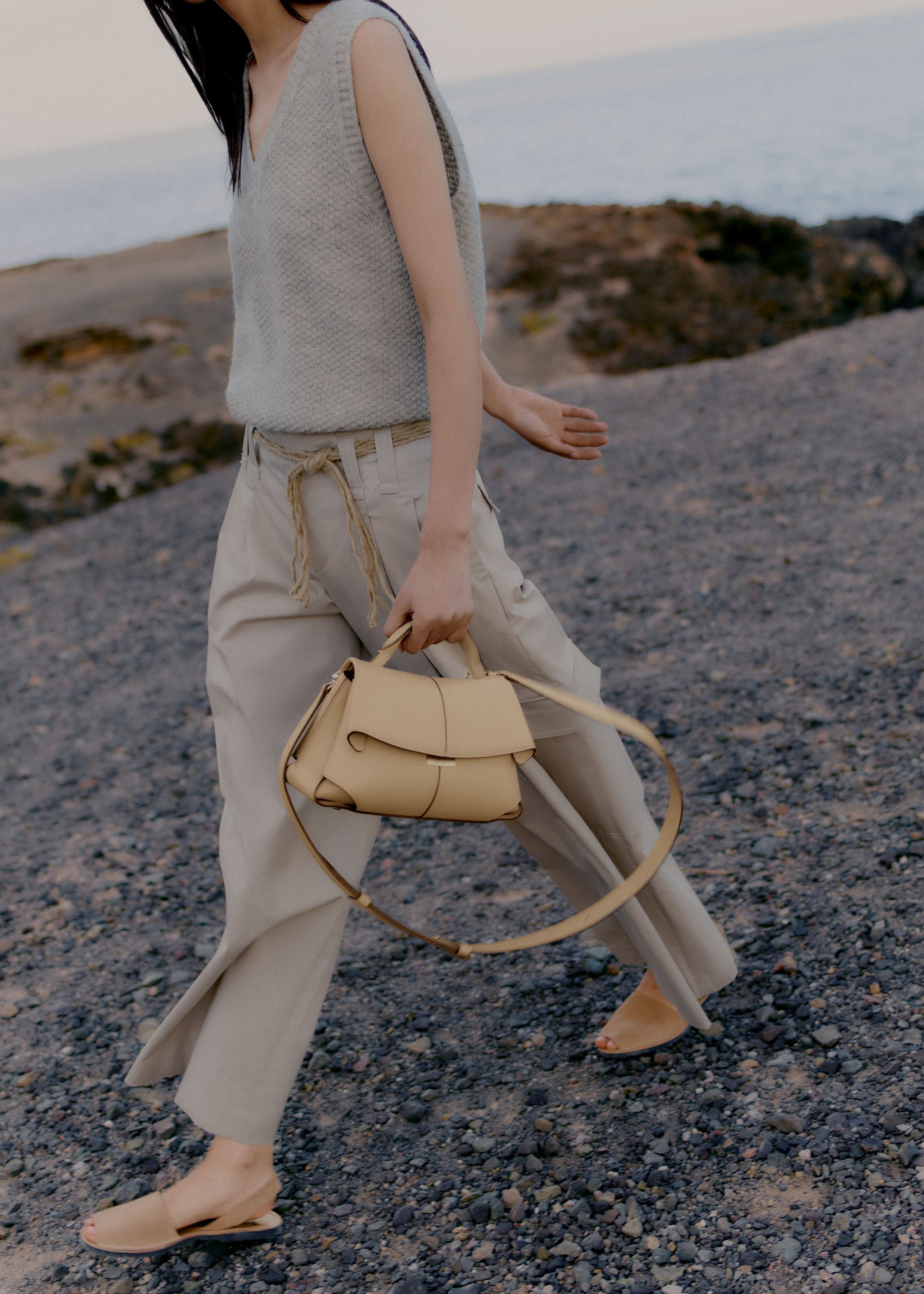 Mokki Mini - Textured Sand
